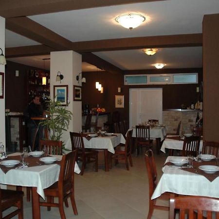 Apartmani Goran I Jelena Zec Budva Exterior foto